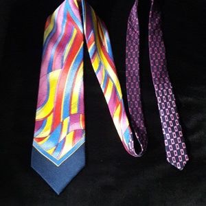 Vintage Gianni Versace scarf tie